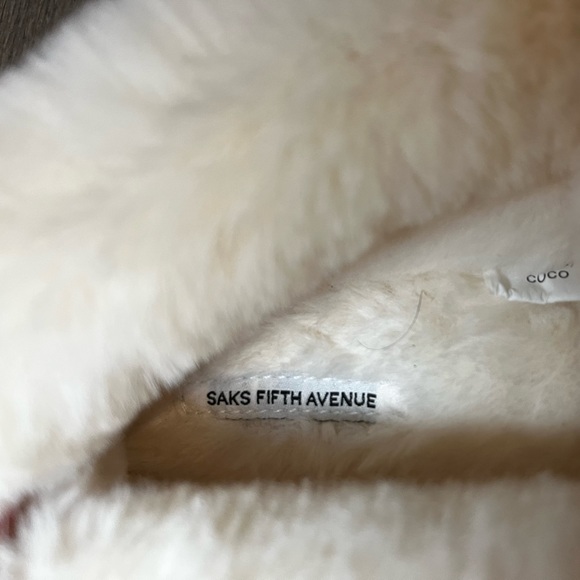 Brand new saks fifth avenue Moccasins - Picture 3 of 6